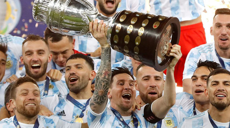 Los campeones de América ya están en el país