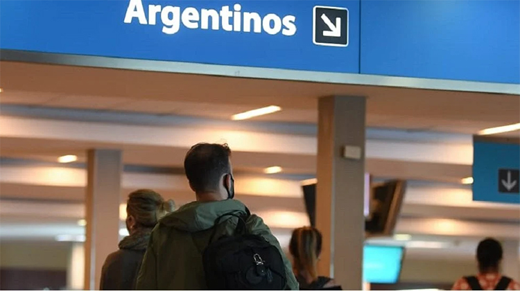 Se precisar&aacute; la credencial Mi Argentina para viajar al exterior