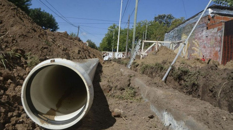 Obras Públicas: Cisterna de agua potable para 9 de Julio