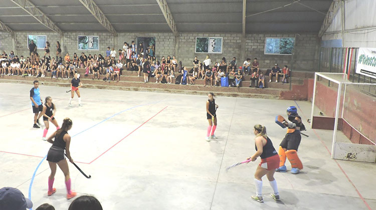 ​Torneo de Hockey Pista