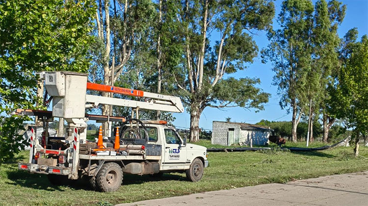 ​Trabajos del Sector El&eacute;ctrico de la CEyS durante el temporal