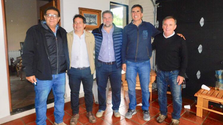 “Juanci” Martínez, se reunió con referentes FR y concejales del FdT de la Cuarta