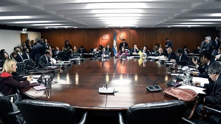 Consejo de Magistratura: convocaron a un nuevo plenario de comisiones en el Senado