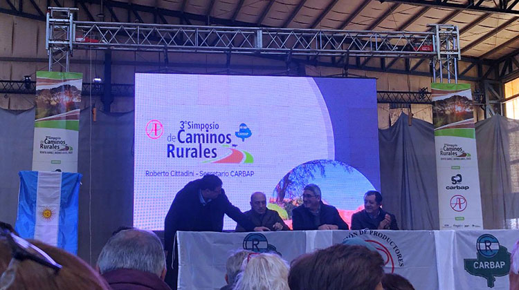 Se realiz&oacute; de manera exitosa el Simposio de Caminos Rurales