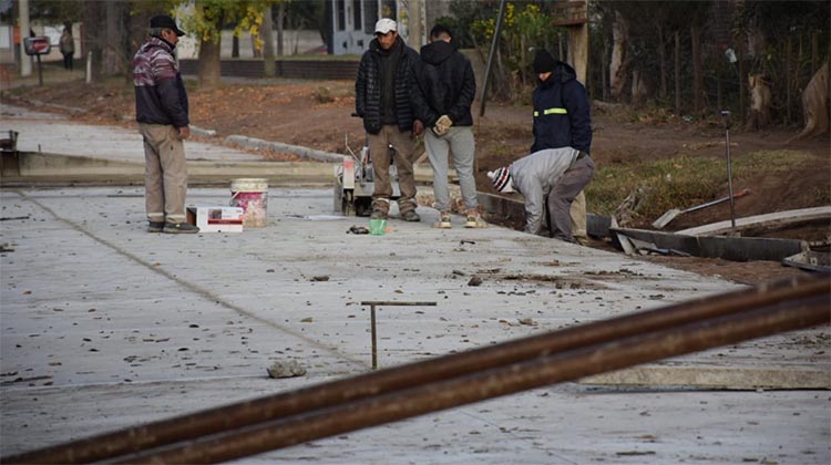 ​Contin&uacute;an los trabajos de pavimentaci&oacute;n en Ciudad Nueva