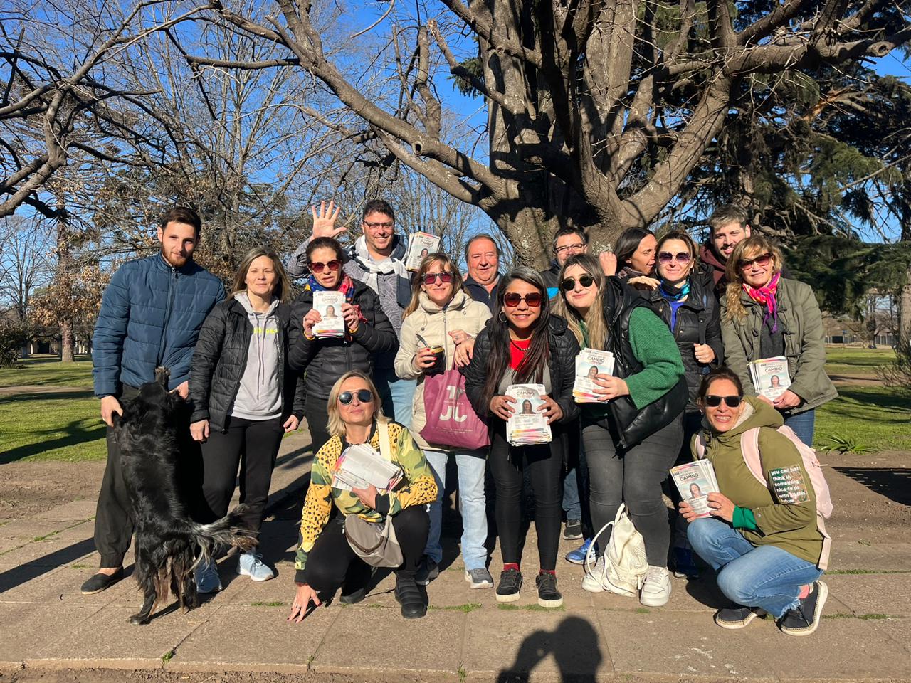 Maria Jos&eacute; Gentile en permanente contacto con los vecinos 