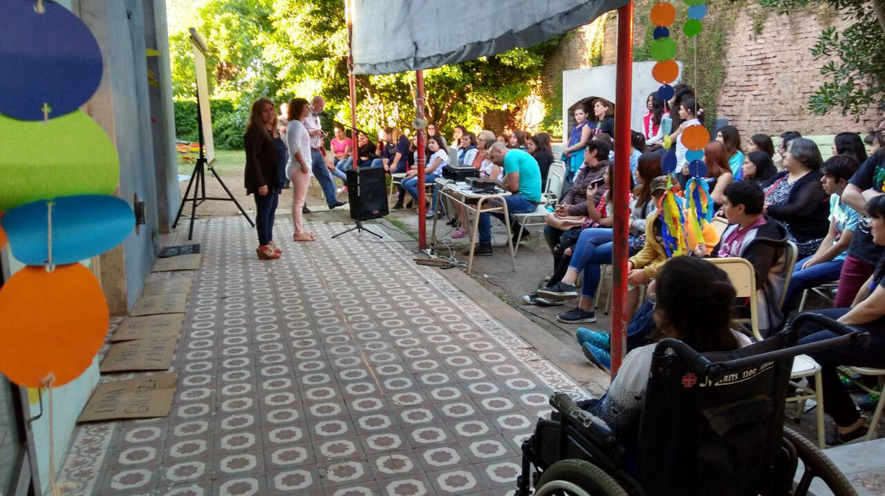 Encuentro de Jóvenes "Merienda Literaria"