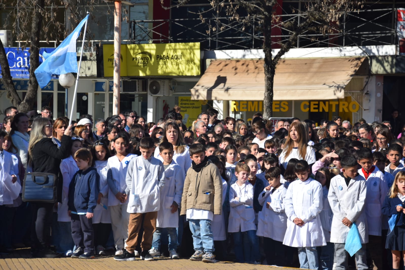 Actos oficiales por el D&iacute;a de la Bandera