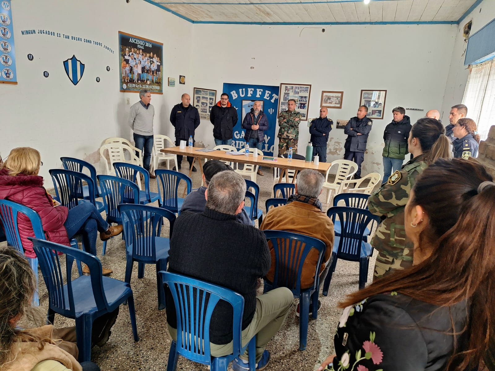 ​Seguridad: Encuentro de autoridades con vecinos de 12 de Octubre