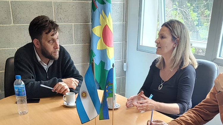 Gentile mantuvo reuniones en La Plata