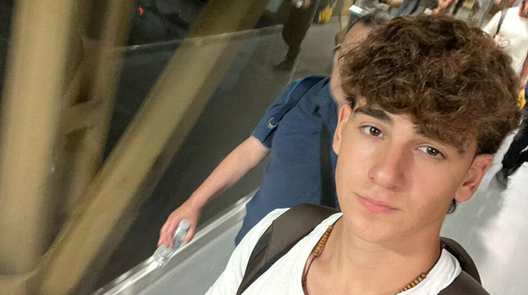 Santiago Baztarrica se encuentra en España