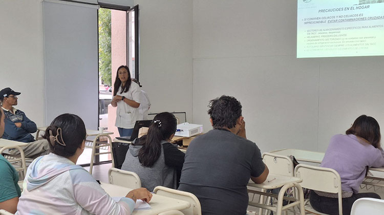 ​Culmin&oacute; curso de manipuladores de alimentos