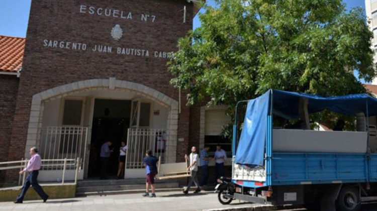 Bah&iacute;a Blanca: m&aacute;s establecimientos educativos vuelven a las clases