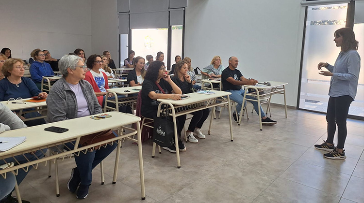 La UP inici&oacute; un nuevo taller