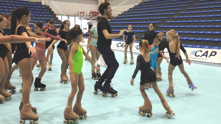 Siete patinadoras de 9 de Julio  a los Panamericanos