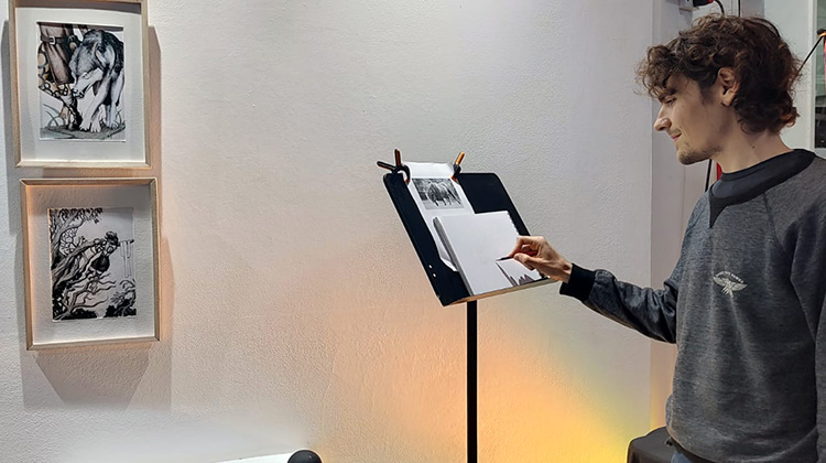 ​Qued&oacute; inaugurada la muestra de ilustraciones de Lorenzo L&oacute;pez