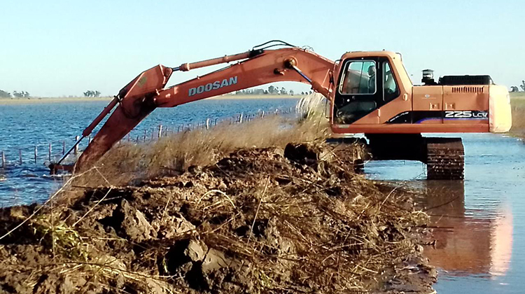 Trabajos hídricos en Quiroga