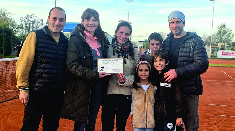 ​Emotivo reconocimiento a Osvaldo Igelmo