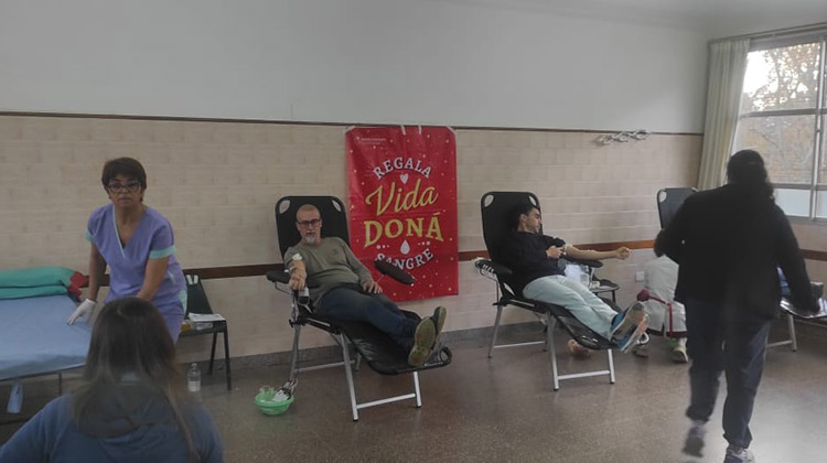 38 donantes se acercaron a la colecta de sangre