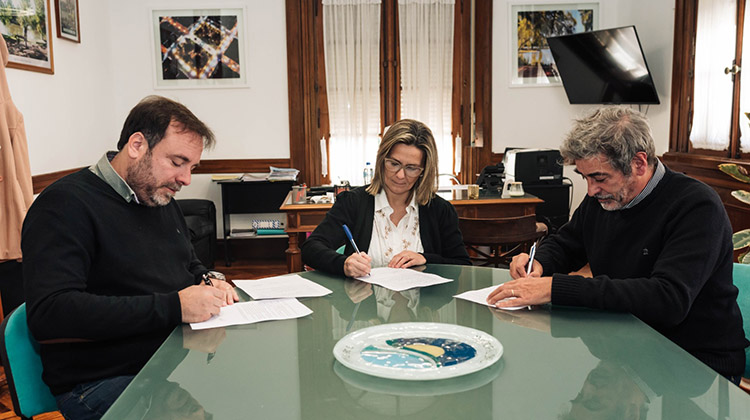 Se firm&oacute; convenio de cooperaci&oacute;n de regularizaci&oacute;n de soluciones habitacionales de inter&eacute;s social