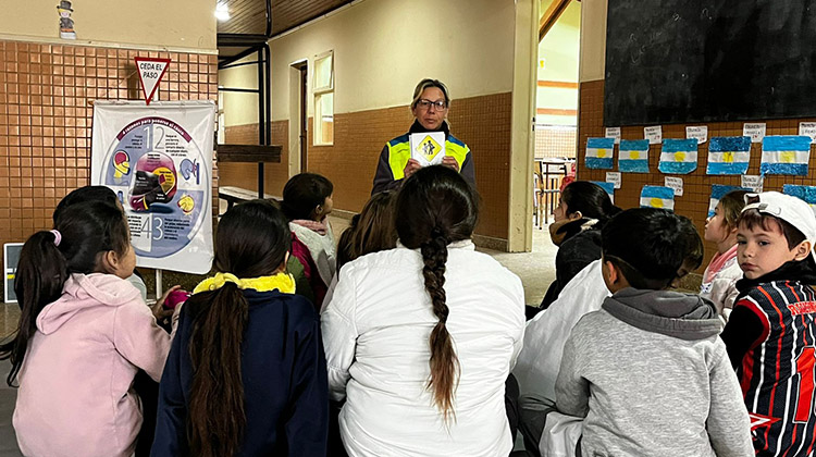 Contin&uacute;an las charlas sobre Educaci&oacute;n Vial 