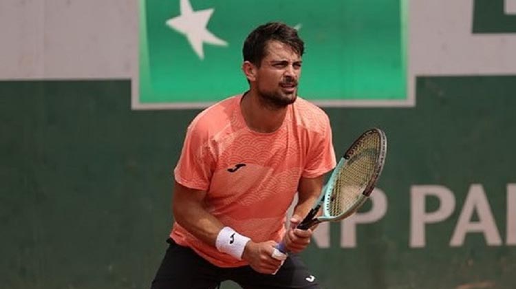 Navone avanzó a Semifinales en Alemania