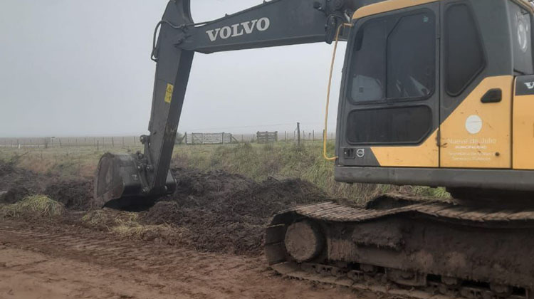 Robo y vandalismo en maquina afectada a trabajos en caminos rurales