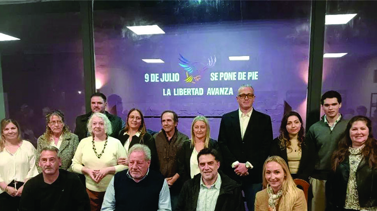 ​La Libertad Avanza present&oacute; su lista de candidatos a concejales y consejeros escolares