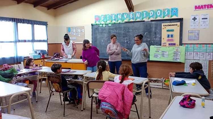 Escuela en Comunidad