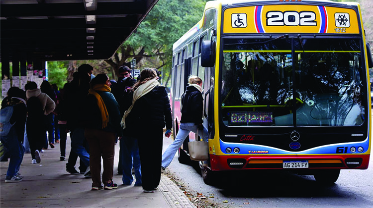 Transporte p&uacute;blico gratuito para las elecciones 2025