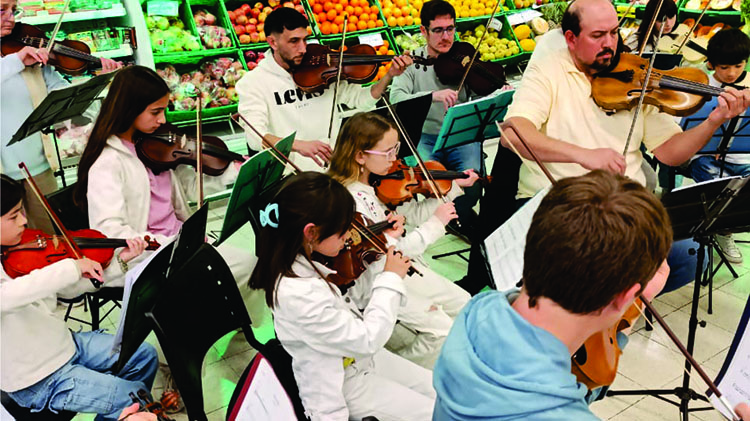 La Orquesta de 9 de Julio realizó un Ensayo Abierto