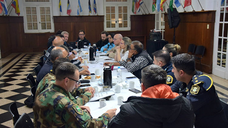 Emergencia hídrica: Gentile recibió a autoridades provinciales