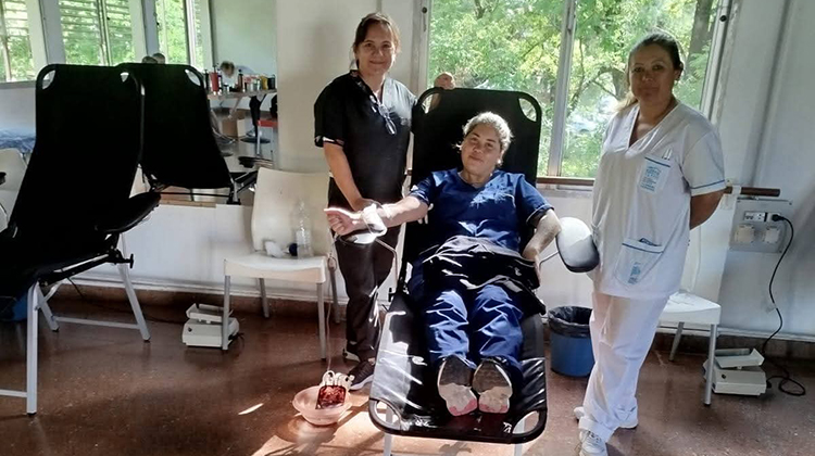 13 donantes se acercaron a la colecta de sangre