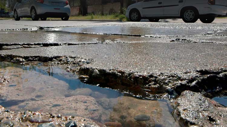 Unión por la patria solicita reparación de calles