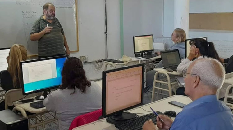 ​Universidad Popular: Ya se encuentran abiertas las inscripciones para cursos de Computaci&oacute;n