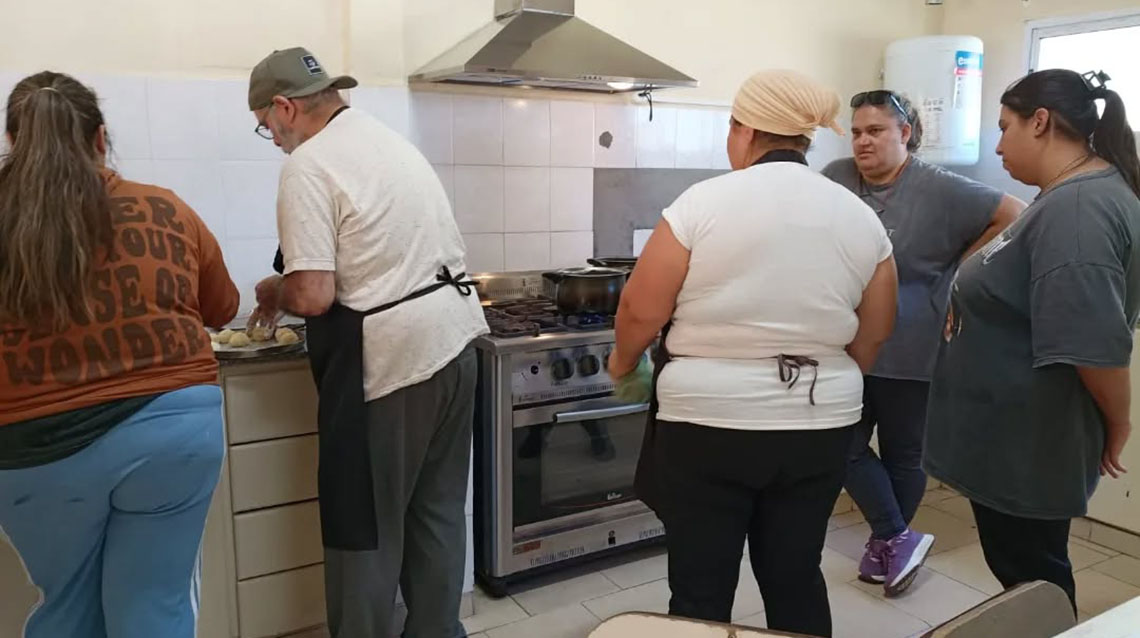 ​Curso de pizzero y rotisero en marcha