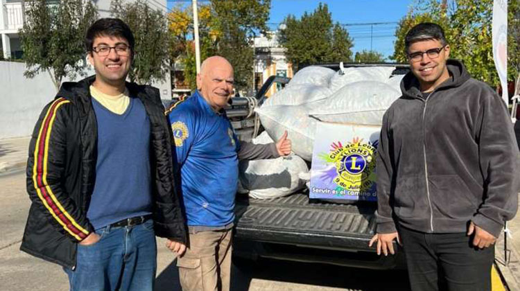​Club de Leones recolect&oacute; 300 kilos de tapitas para el Hospital Garrahan