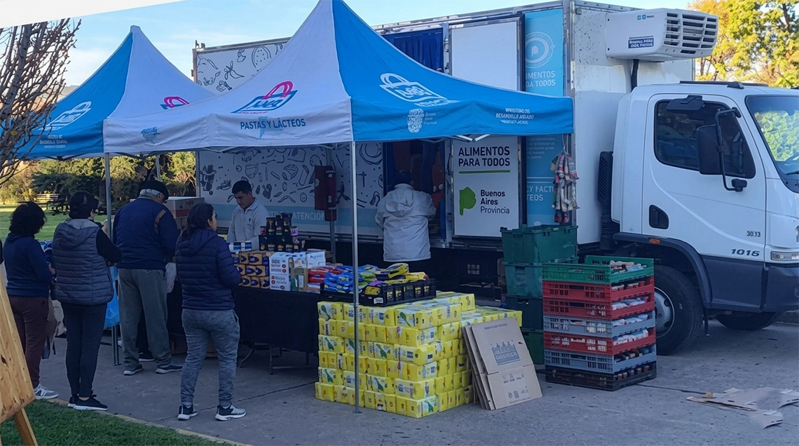 Dudignac: Llega el cami&oacute;n de pastas y l&aacute;cteos con precios promocionales