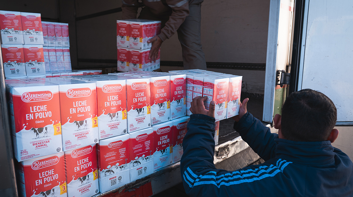 ​Mastellone Hnos. entrega m&aacute;s de 250.000 vasos de leche