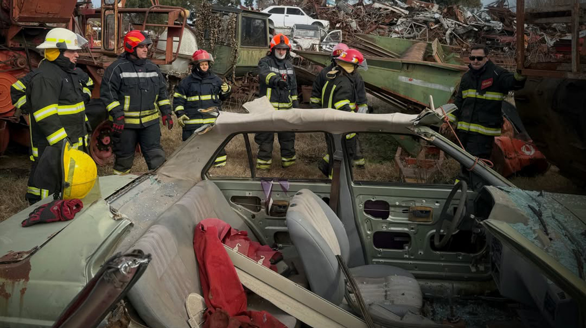 Bomberos de 9 de Julio se profesionalizan en Rescate Vehicular