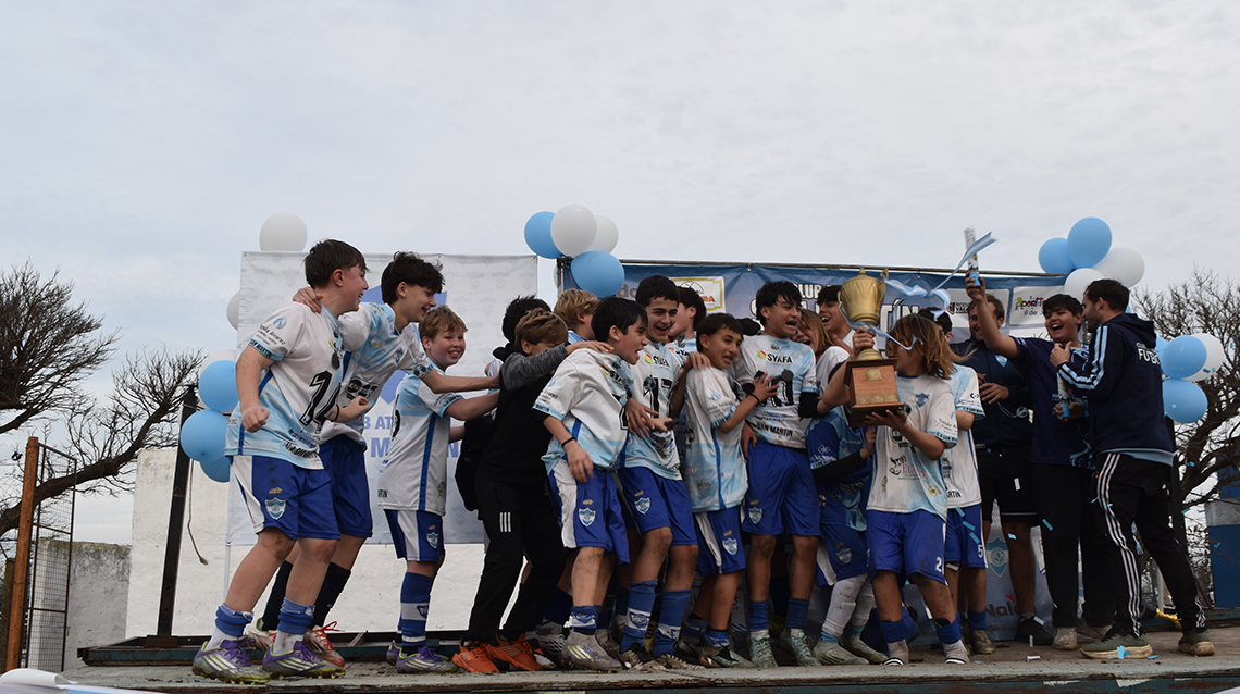 ​San Martin gan&oacute; la Copa Sanmartiniana en un vibrante final