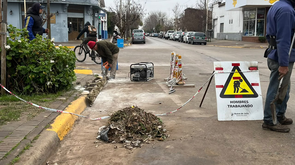 Contin&uacute;an los trabajos de reparaci&oacute;n de ochavas