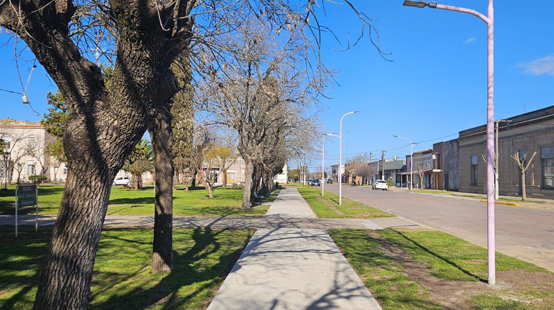 Avanza la puesta en valor de Plaza Belgrano en Quiroga