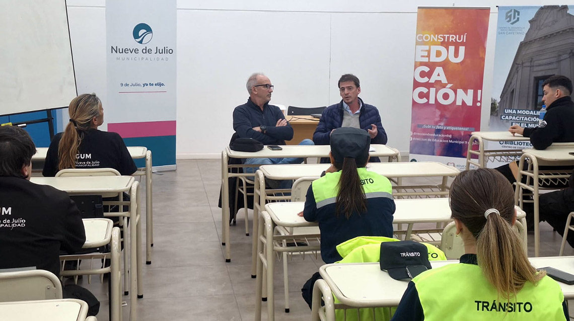 Capacitaron en normativas y procedimientos al personal de Tr&aacute;nsito y la GUM