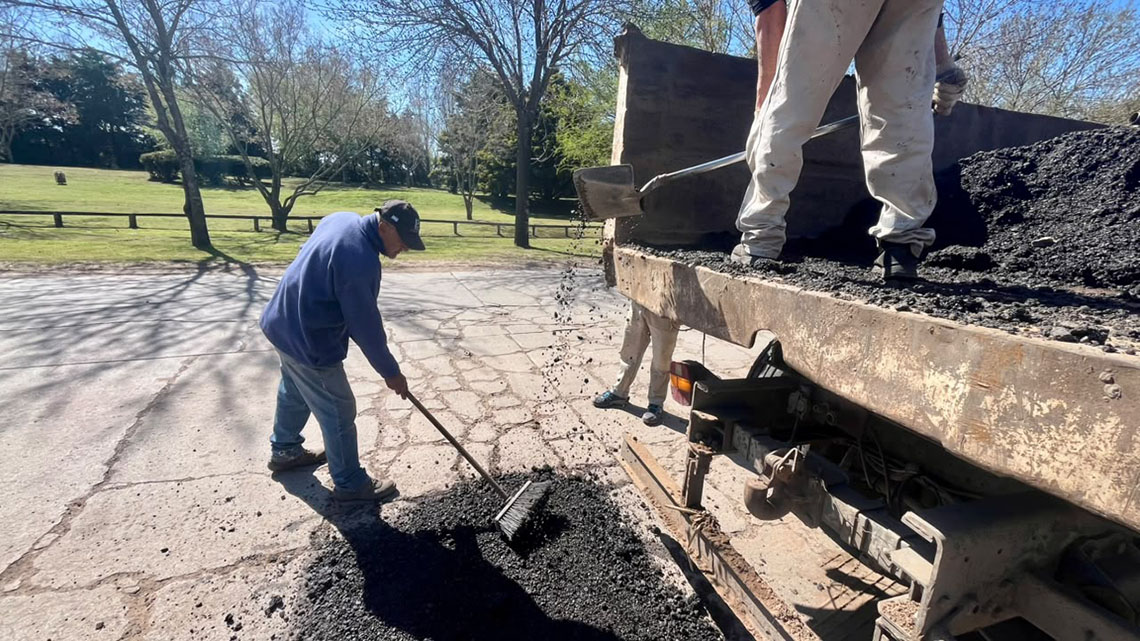Bacheo preventivo en la Avenida Presidente Per&oacute;n