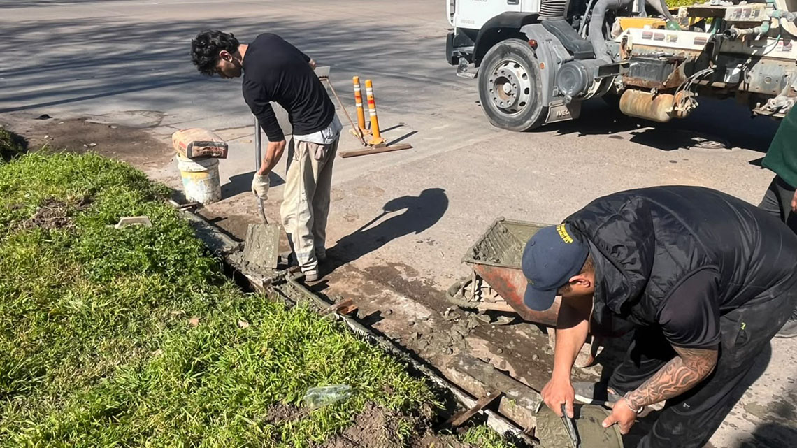 Avanzan los trabajos de bacheo y reparaci&oacute;n de ochavas en la ciudad