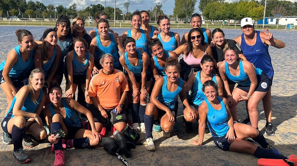 Se disput&oacute; el Hockey Femenino