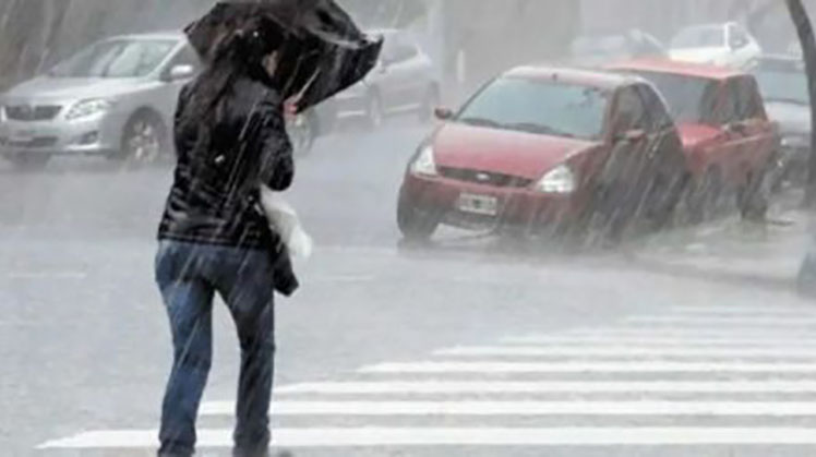 Alerta por lluvias intensas en Nueve de Julio: piden extremar precauciones