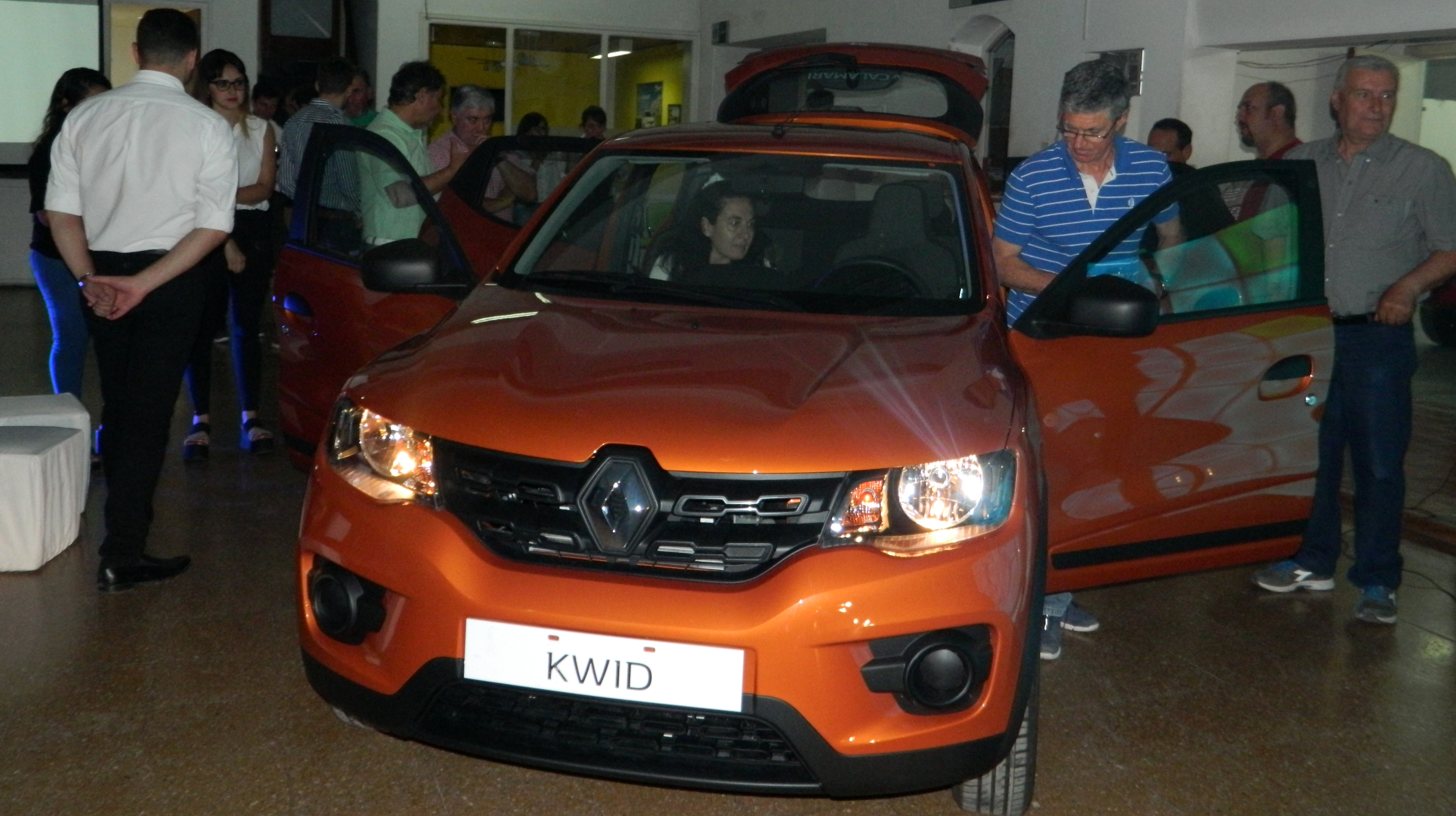 Calamari presentó el Renault KWID